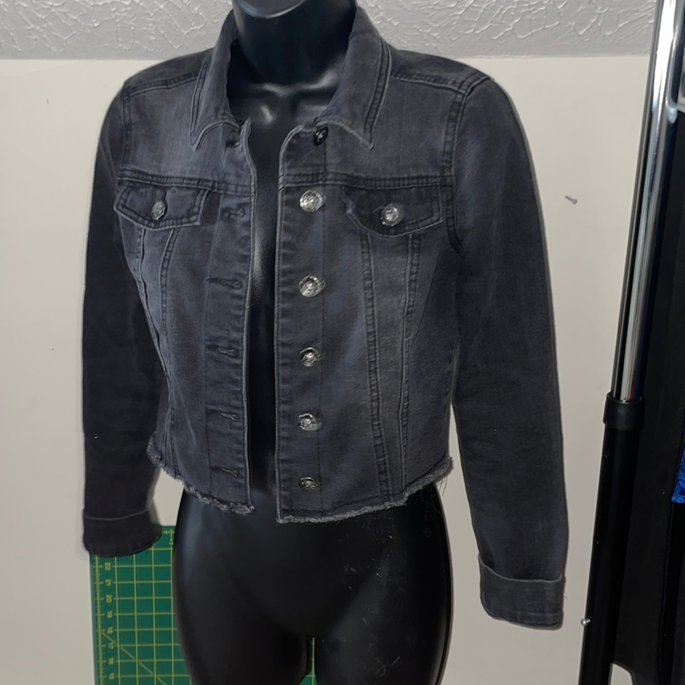 Crop jean jacket